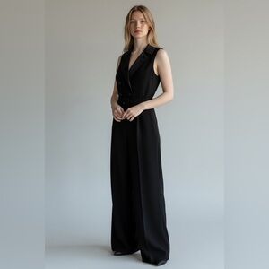Elegant Black Sleeveless Jumpsuit